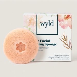 WYLD Facial Cleansing Sponge